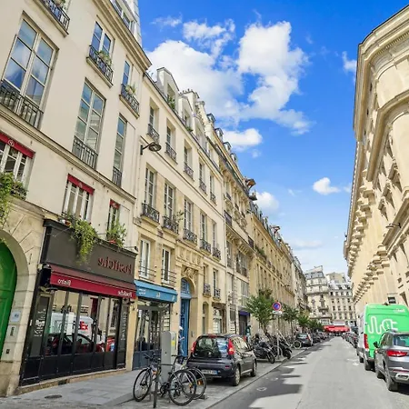 Apartment Bnbnook - Prime 1br: Explore Louvre & Notre-dame *